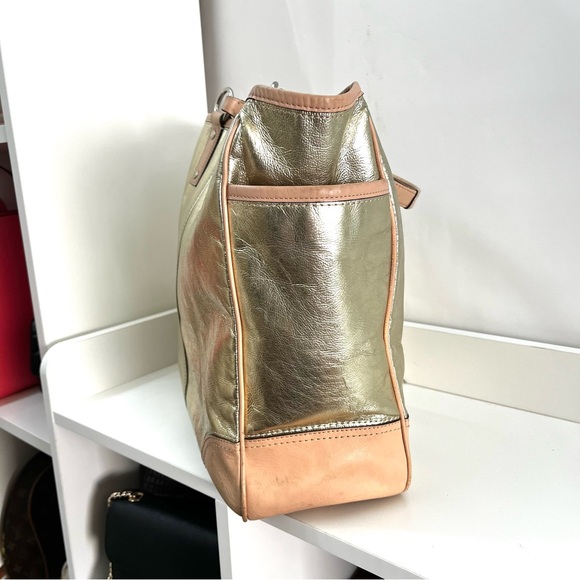 COACH Metallic XL Metro Gallery Tote Laptop SWork Shoulder Bag 26141 - Picture 5 of 9